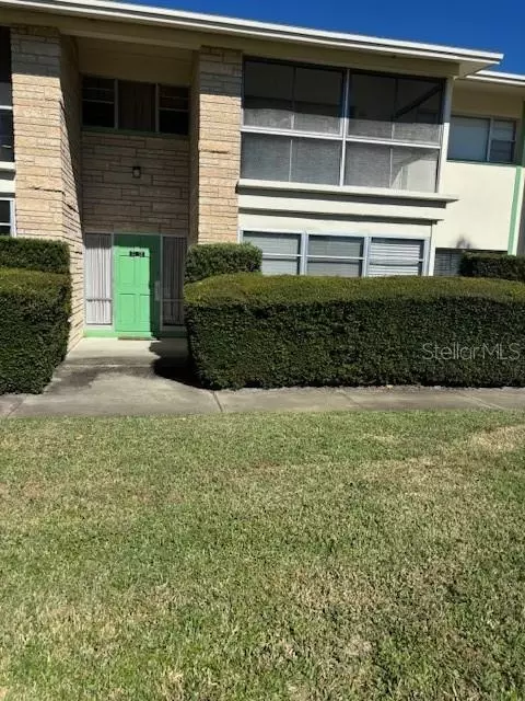 8301 Bardmoor Blvd #108, Seminole, FL 33777