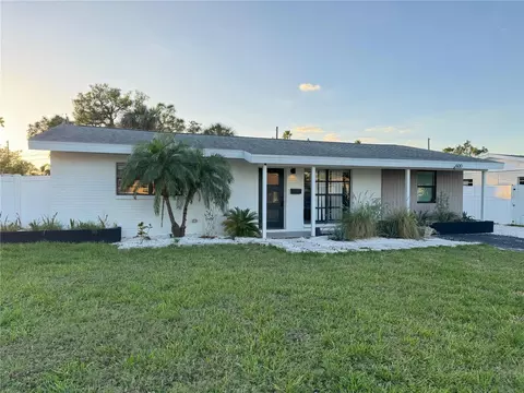4600 Carson St NE, Saint Petersburg, FL 33703