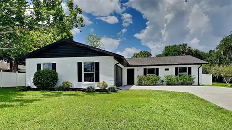 1646 Center St, Deland, FL 32720
