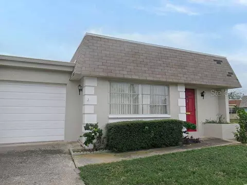 6980 Versailles N #12, Pinellas Park, FL 33781