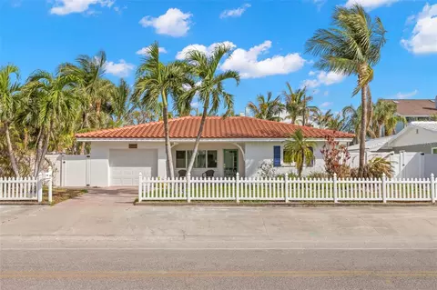 9255 Gulf Blvd, Saint Pete Beach, FL 33706