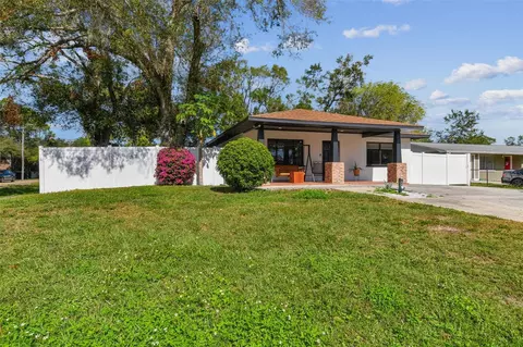 5229 Carey Rd, Tampa, FL 33624