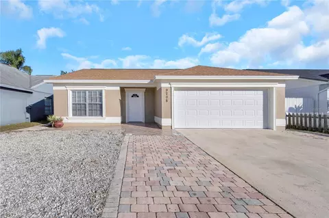 9208 Camino Villa Blvd, Tampa, FL 33635