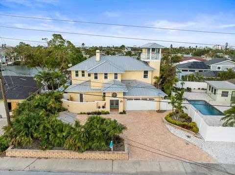 231 21st Ave, Saint Pete Beach, FL 33706