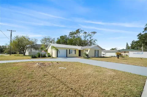 502 Flamingo Dr, Apollo Beach, FL 33572