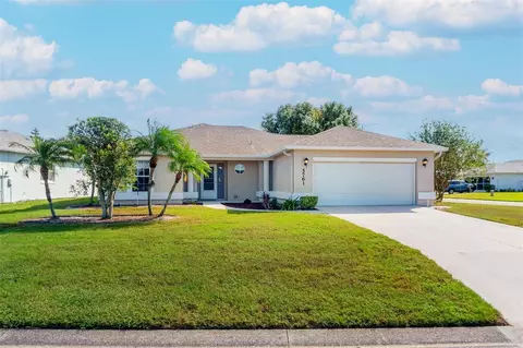 5761 Macaw Pl, Lakeland, FL 33809