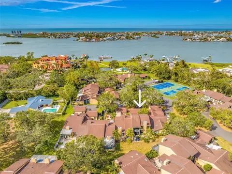 13300 Indian Rocks Rd #202, Largo, FL 33774