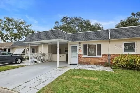 261 Portree Dr, Dunedin, FL 34698