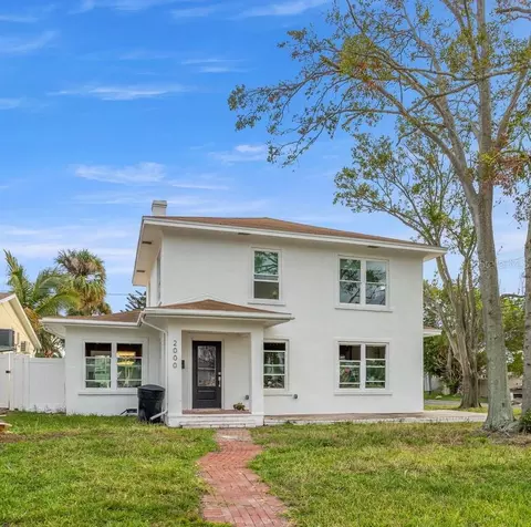 2000 Shore Acres Blvd NE, Saint Petersburg, FL 33703