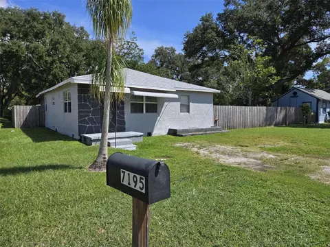 7195 56th St N, Pinellas Park, FL 33781