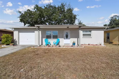 8427 Moulton Dr, Port Richey, FL 34668