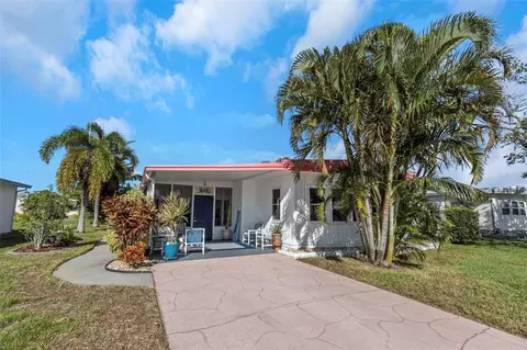 251 Independence Ave #20, Palm Harbor, FL 34684