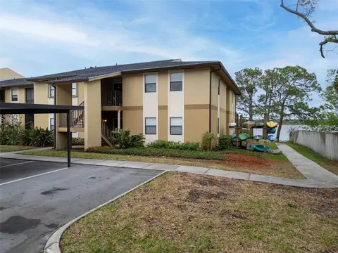 10103 Sailwinds Blvd N #105, Largo, FL 33773