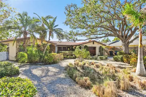 540 Boca Ciega Isle Dr, Saint Pete Beach, FL 33706