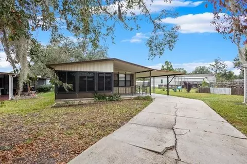 34313 Countryside Dr, Wesley Chapel, FL 33543