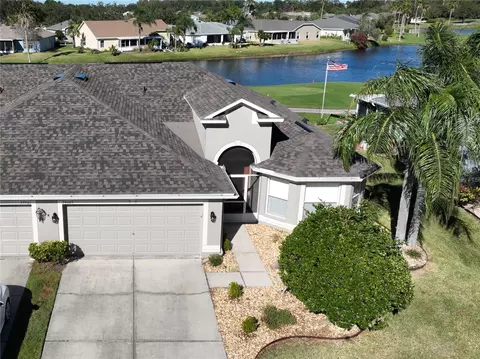 29505 Fade Ct, San Antonio, FL 33576