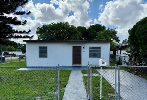690 E 46th St, Hialeah, FL 33013