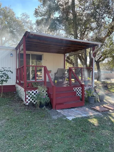 9232 Teak St, New Port Richey, FL 34654