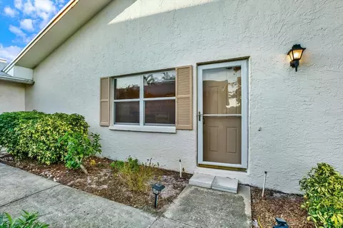 3325 37th Way S #C, Saint Petersburg, FL 33711