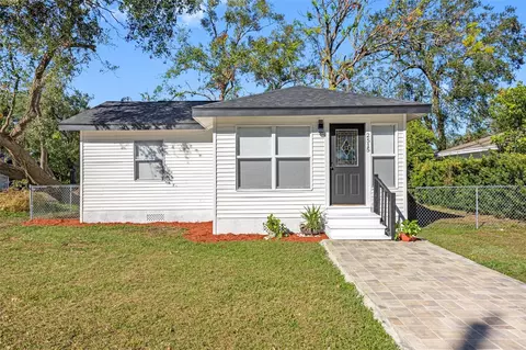 2515 W Comanche Ave, Tampa, FL 33614