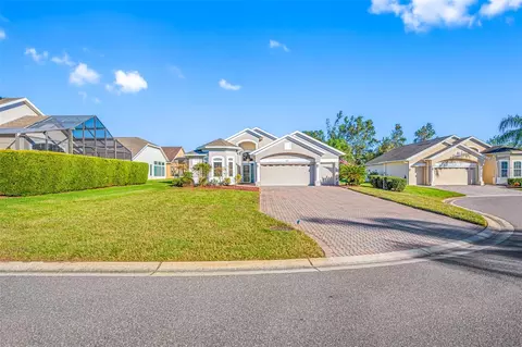 822 Cunningham Dr, Davenport, FL 33837