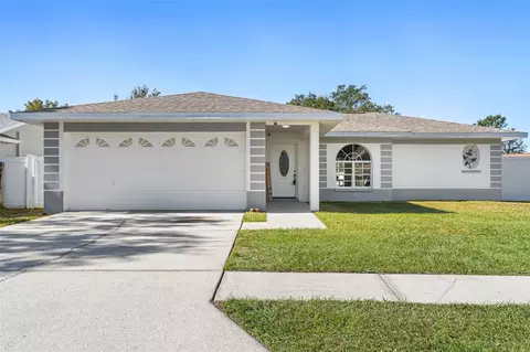 1935 Cloverdale Ct, Lutz, FL 33549