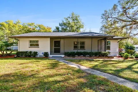 4652 5th St, Zephyrhills, FL 33542