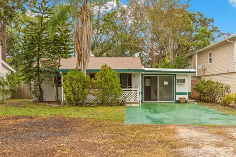 392 Kentucky Ave, Crystal Beach, FL 34681