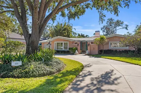 1131 Snell Isle Blvd NE, Saint Petersburg, FL 33704