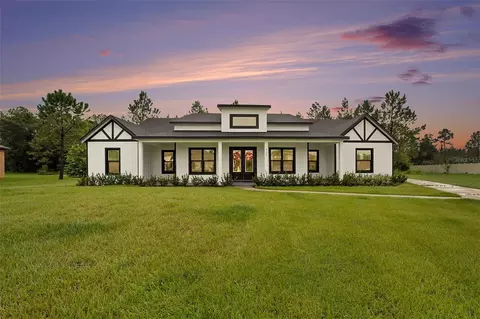 8134 Spring Forest Ln, Wesley Chapel, FL 33544