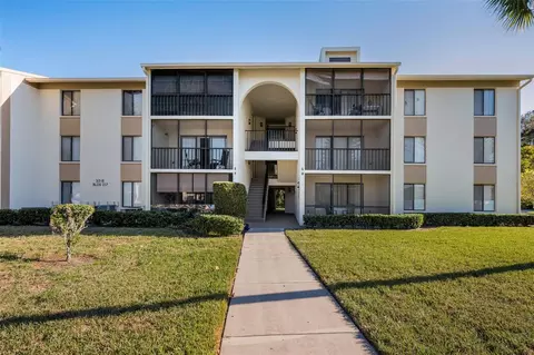 3210 Lake Pine Way E #F3, Tarpon Springs, FL 34688