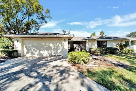 1510 Ingram Dr, Sun City Center, FL 33573