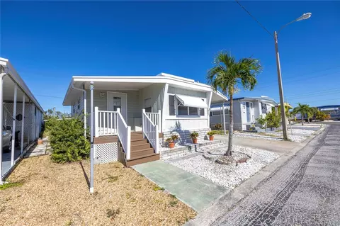5245 Fairfield Ave S, Saint Petersburg, FL 33707