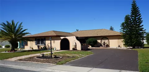 1727 Coco Palm Cir, Sun City Center, FL 33573
