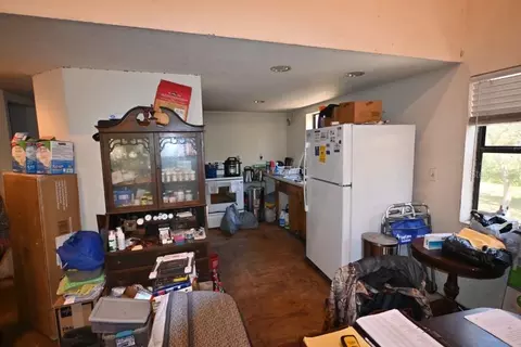 Kitchen - 39716 Tworut Rd, Webster, FL 33597 photo 1 of 1
