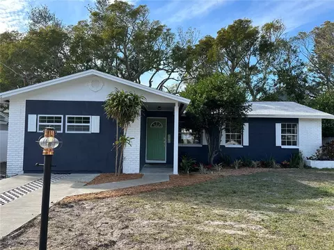 5703 S Sheridan Rd, Tampa, FL 33611