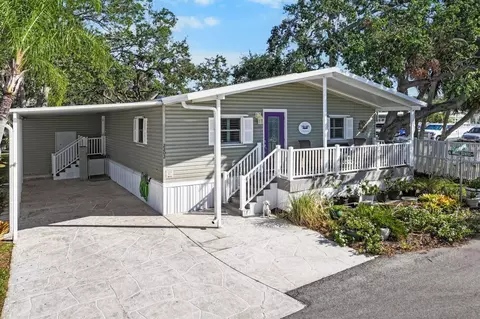2202 Erdman Dr, Sarasota, FL 34231