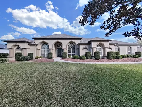 11213 Warm Wind Way, Weeki Wachee, FL 34613