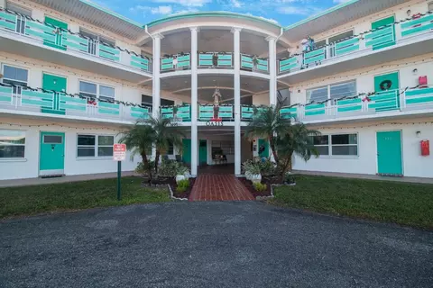 1900 59th Ave N #312, Saint Petersburg, FL 33714