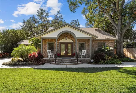 3220 W Bay Vista Ave, Tampa, FL 33611