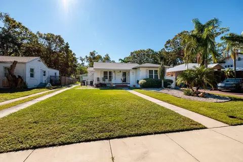 1161 Jackson Rd, Clearwater, FL 33755