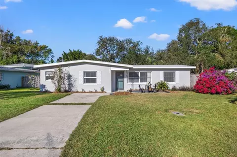 12690 Palm Dr, Largo, FL 33774