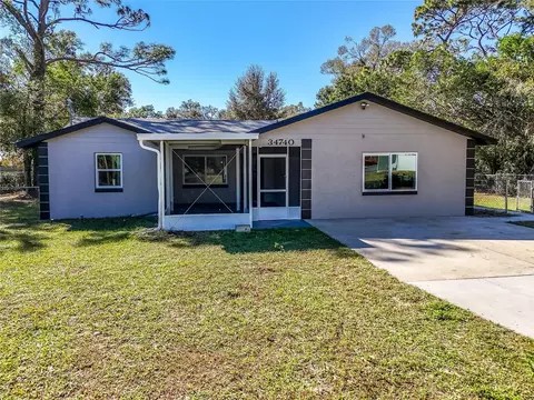 34740 Hibiscus Dr, Dade City, FL 33523