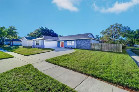 2200 Citrus Valley Cir, Palm Harbor, FL 34683