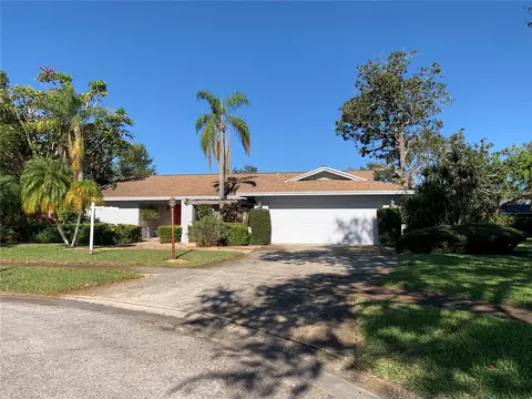 13981 103rd Ave, Largo, FL 33774