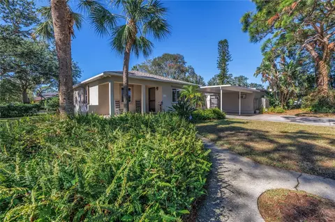 4925 Alcazar Way S, Saint Petersburg, FL 33712