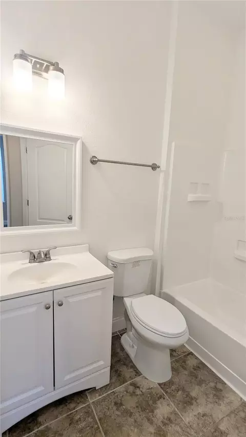 Bath - 9060 Moonlit Meadows Loop, Riverview, FL 33578 photo 6 of 6