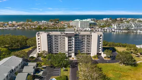 11730 Shipwatch Dr #504, Largo, FL 33774