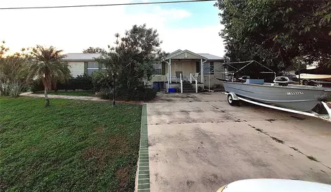 2408 SE 32nd St, Okeechobee, FL 34974