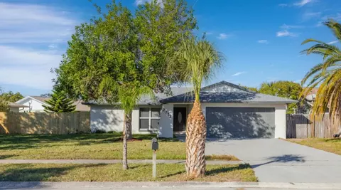 2372 Millwood Ln, Clearwater, FL 33763